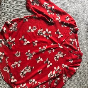 3/4 length sleeve floral blouse